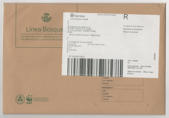 Let's play; Explosive creation; Playful
Let's play; Explosive creation; Playful